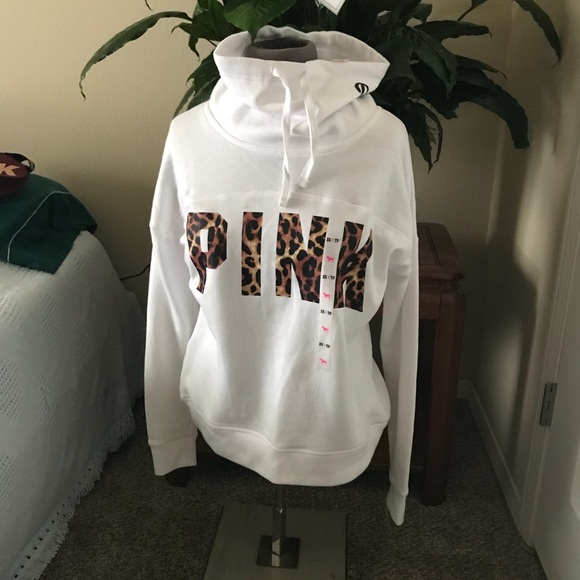 Rare vs Pink cheetah cowl neck - Picture 1 of 1